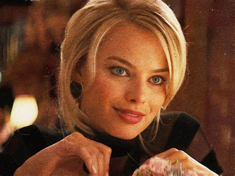 How old was Margot Robbie in The Wolf of Wall。